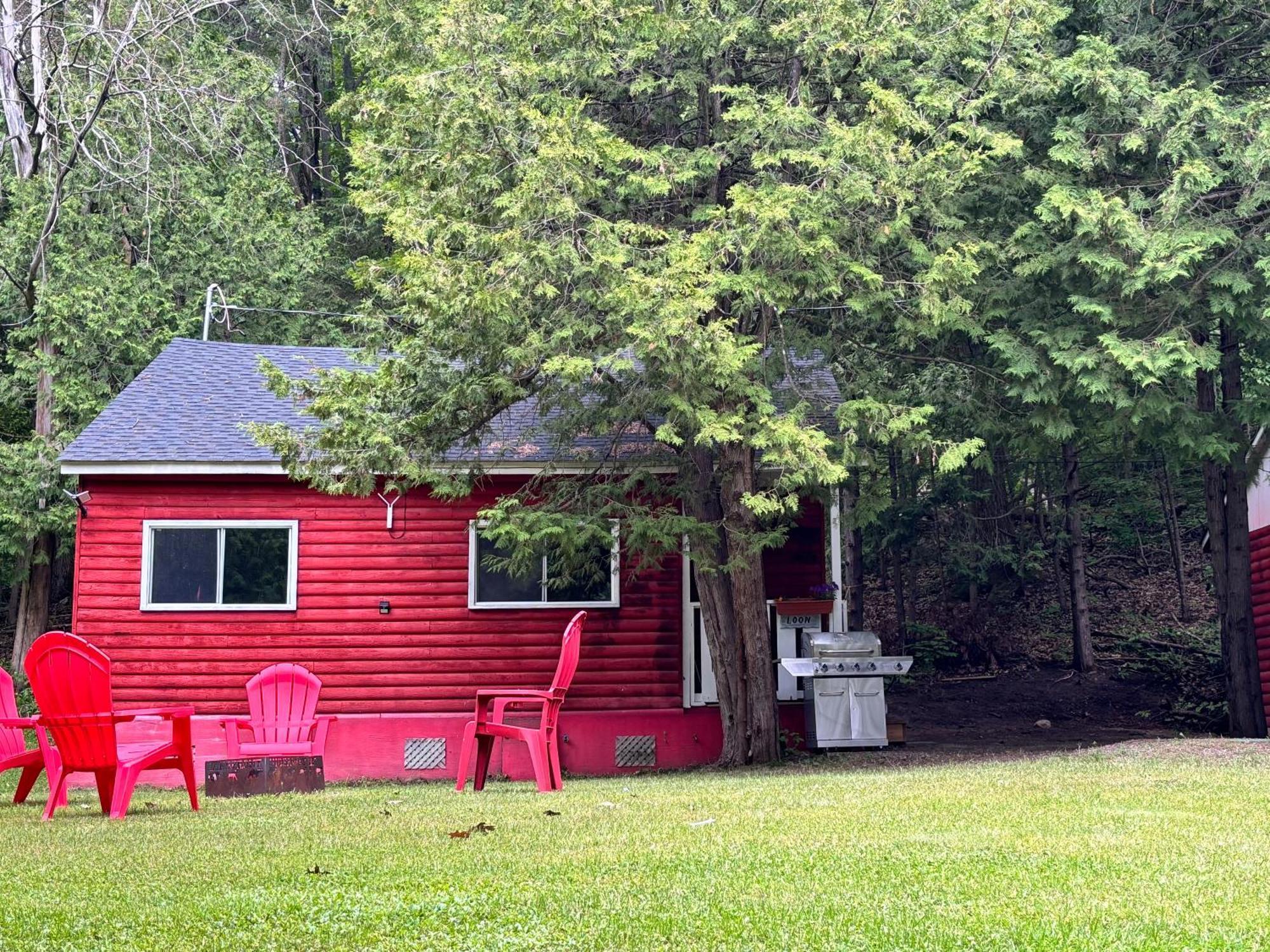 Lakefront Hideaway Resort Kawartha Lakes Extérieur photo
